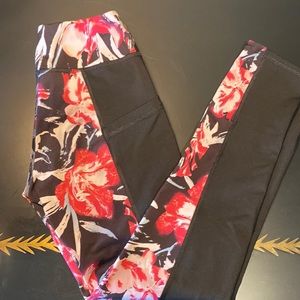 NWOT Z by Zella girls pink floral and black leggings